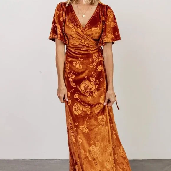 beach dresses women Berlook Women's Spaghetti Strap Midi Dress Lace Trim Crisscross Tie, White / L Vintage Prom Dress, Yellow You may use the trend_satin Primary color:Khaki